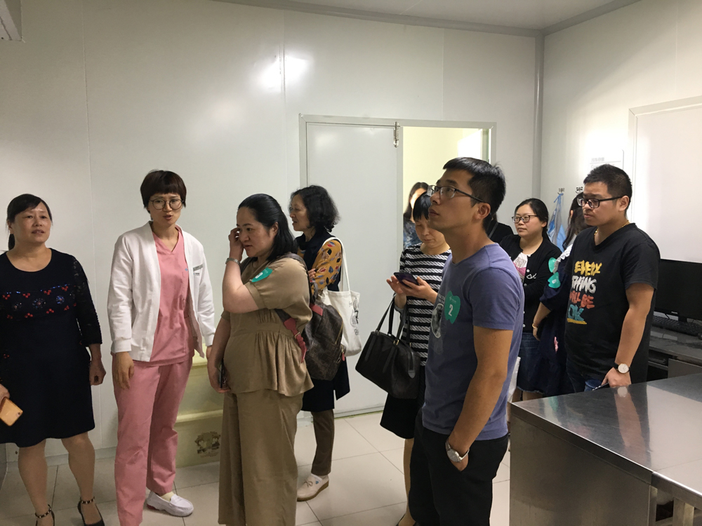 5.21為愛護(hù)牙 華陽(yáng)帶您走進(jìn)種植牙