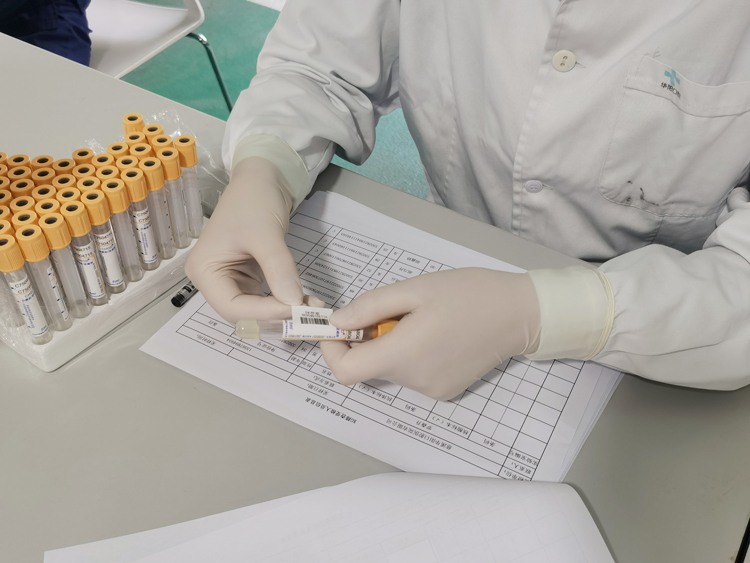 慈溪華陽口腔醫(yī)院全體員工接受核酸檢測，保障安心就診！